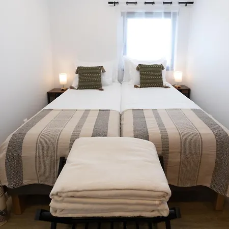 Casinha Da - Beachside Retreat Almoxarife Vakantiehuis