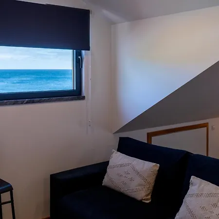 Casinha Da - Beachside Retreat Almoxarife Ferienhaus *