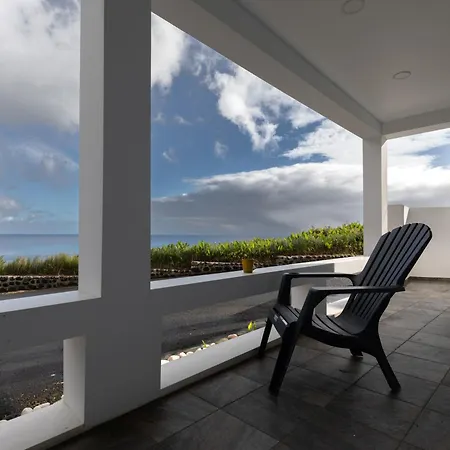 Ferienhaus Casinha Da - Beachside Retreat Almoxarife Praia do Almoxarife